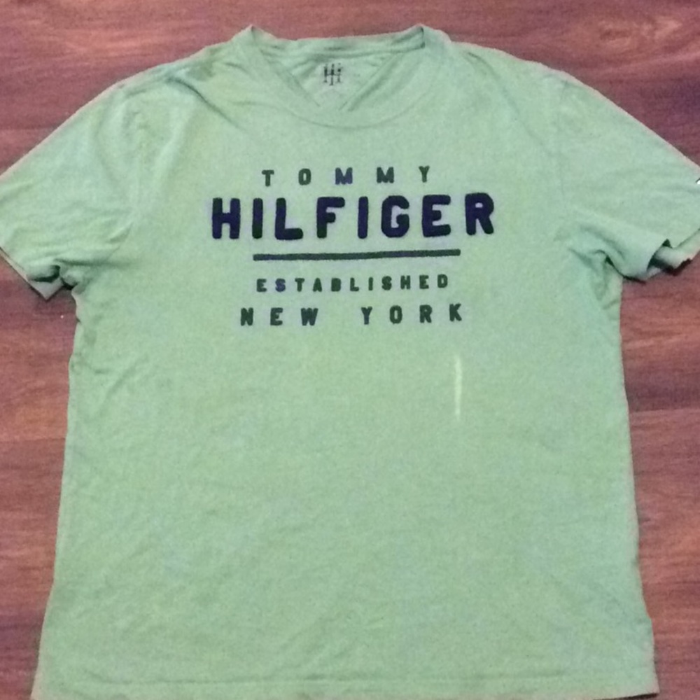 VTG Tommy Hilfiger Green T-Shirt Size Large